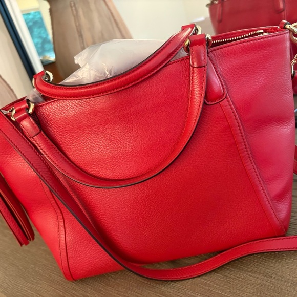 Gucci Soho Convertible Top Handle Bag with Crossbody Straps - Picture 10 of 16